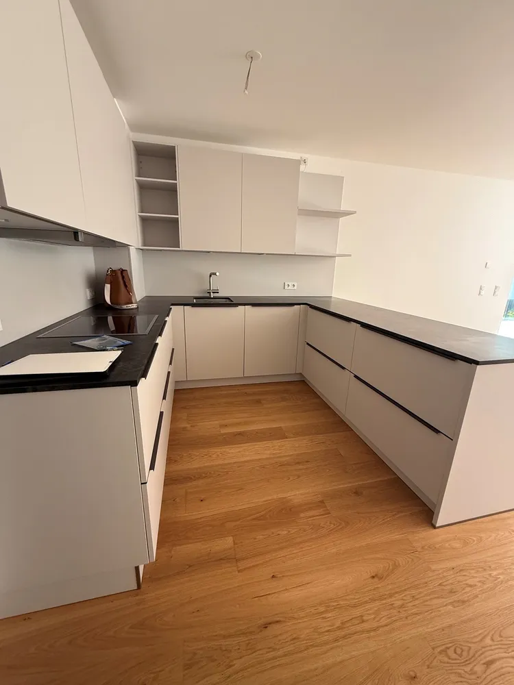 2 Zimmer Wohnung mit 92 m² in München – Bild 7