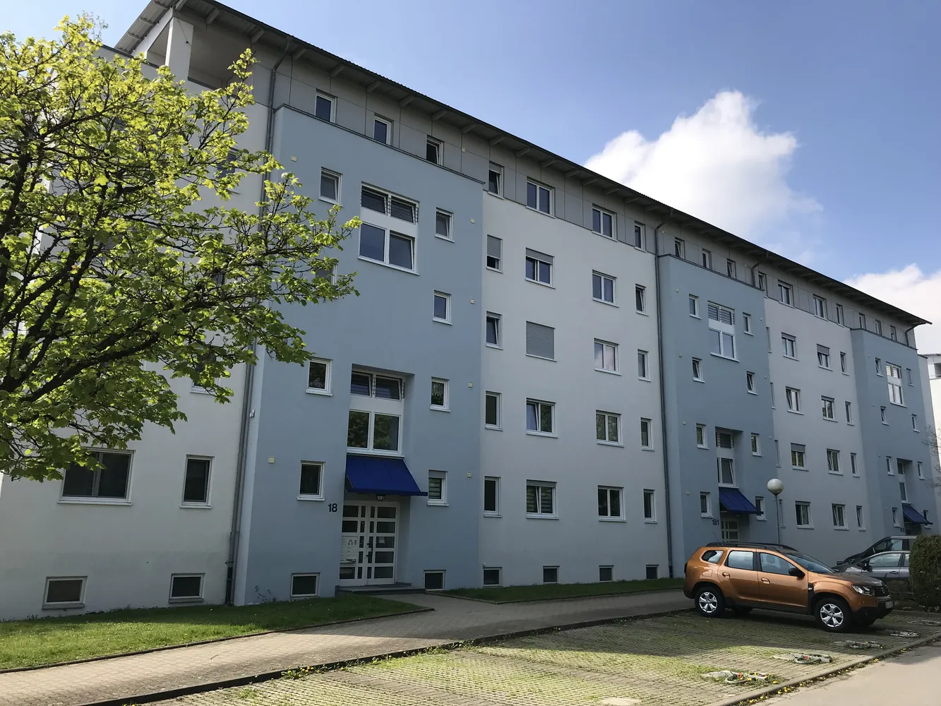2 room apartment with 64 m² in Biberach an der Riß – Photo 2