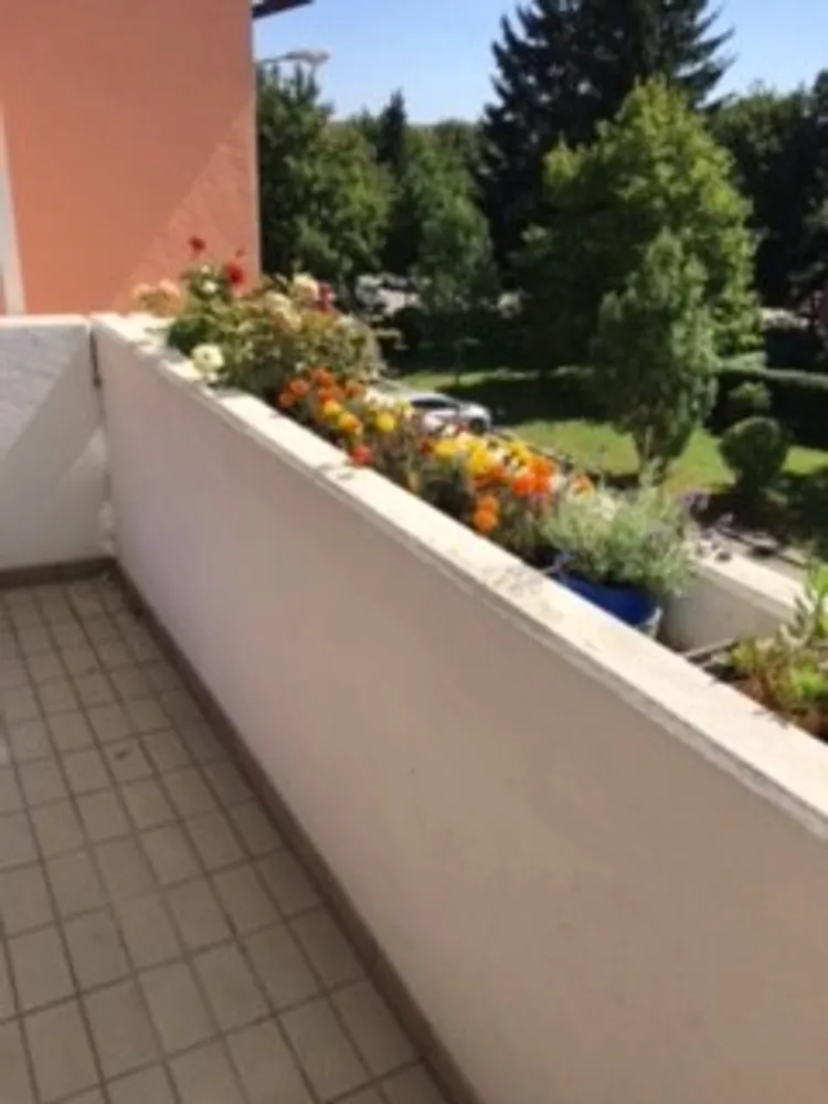 3 Zimmer Wohnung mit 82 m² in München – Bild 2