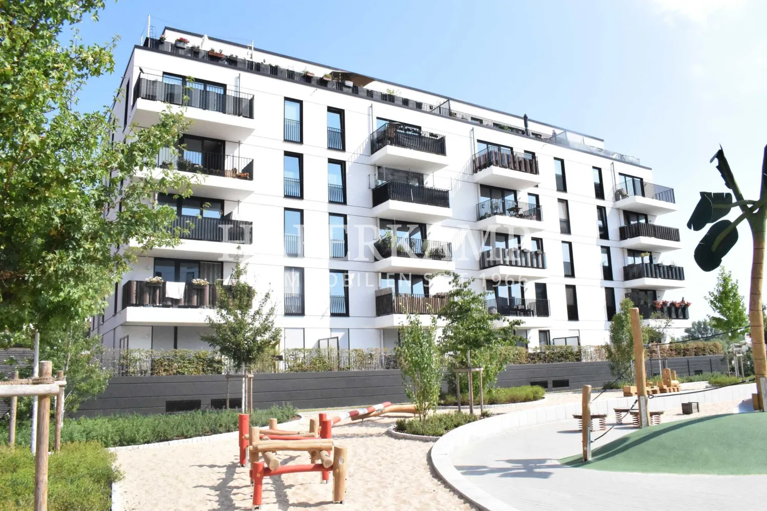 3 Zimmer Wohnung mit 81 m² in Hamburg – Bild 1