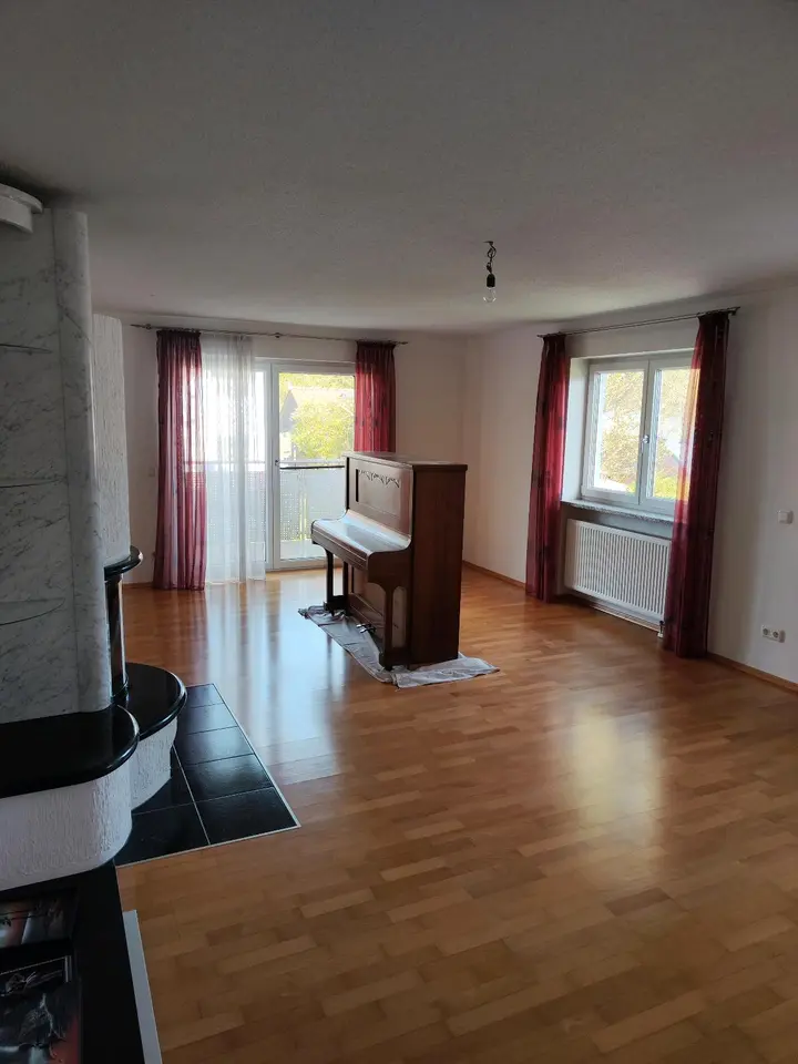 4 Zimmer Wohnung mit 124 m² in Traunstein – Bild 1