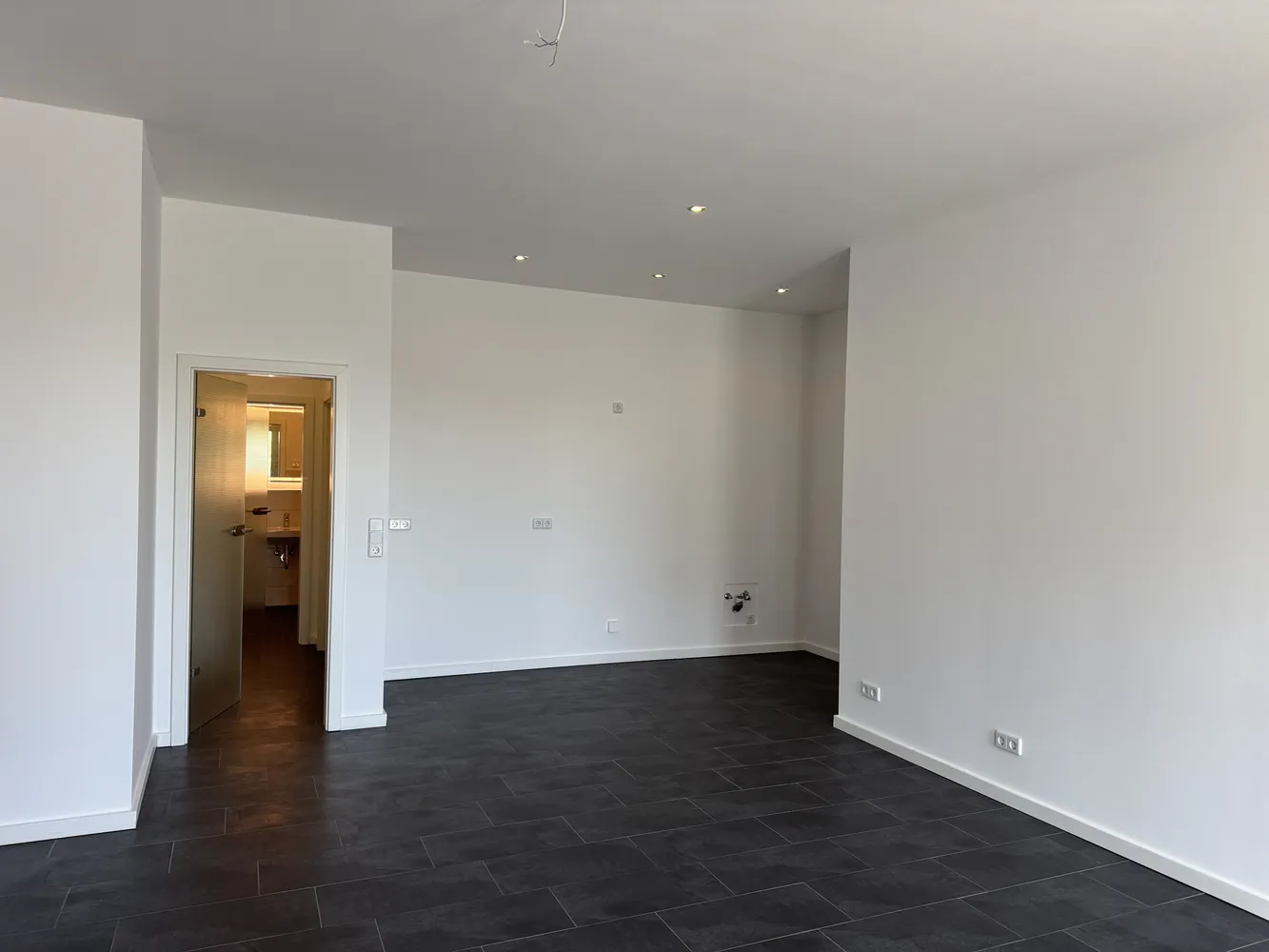 2 Zimmer Wohnung mit 77 m² in Magdeburg – Bild 9
