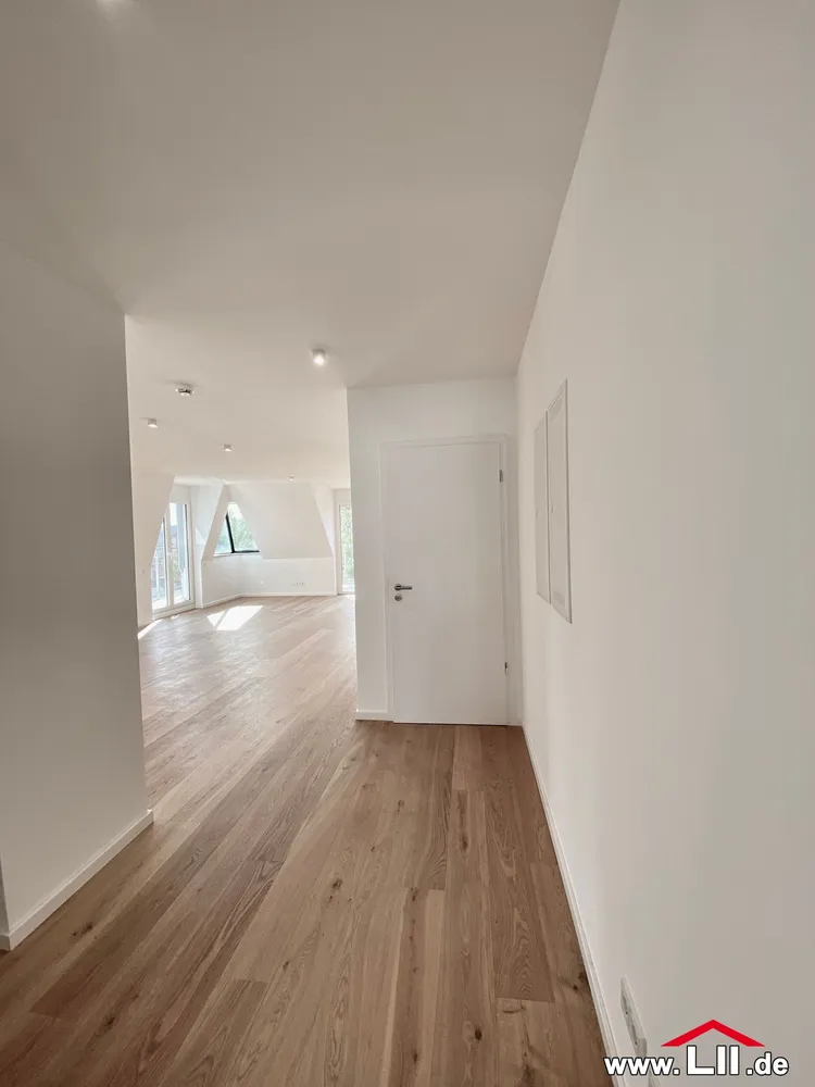 3 Zimmer Wohnung mit 150 m² in Frankfurt am Main – Bild 5