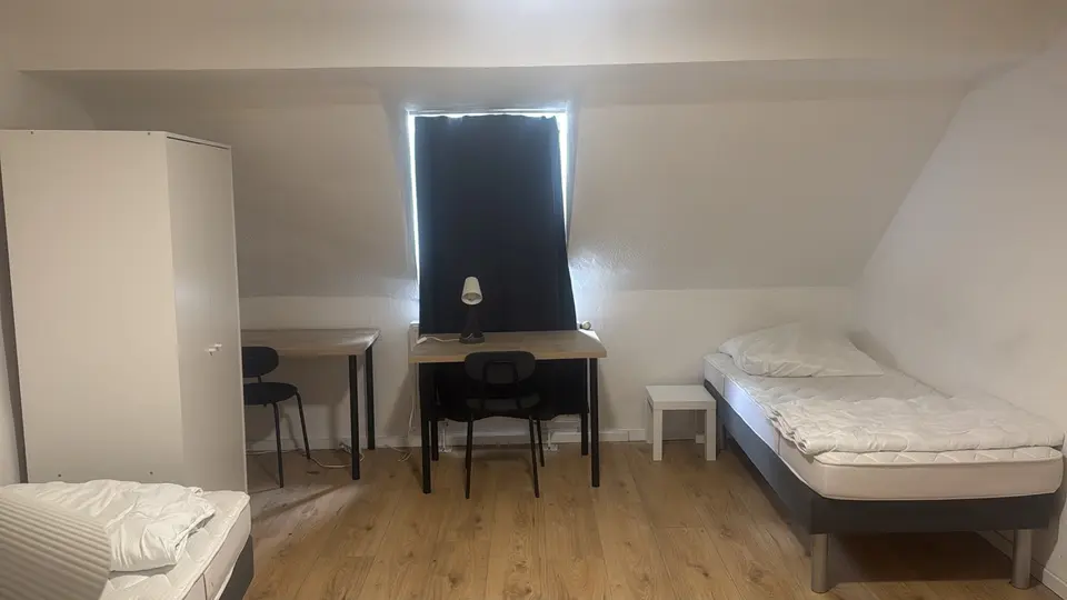 WG-Zimmer mit 80 m² in Duisburg – Bild 3