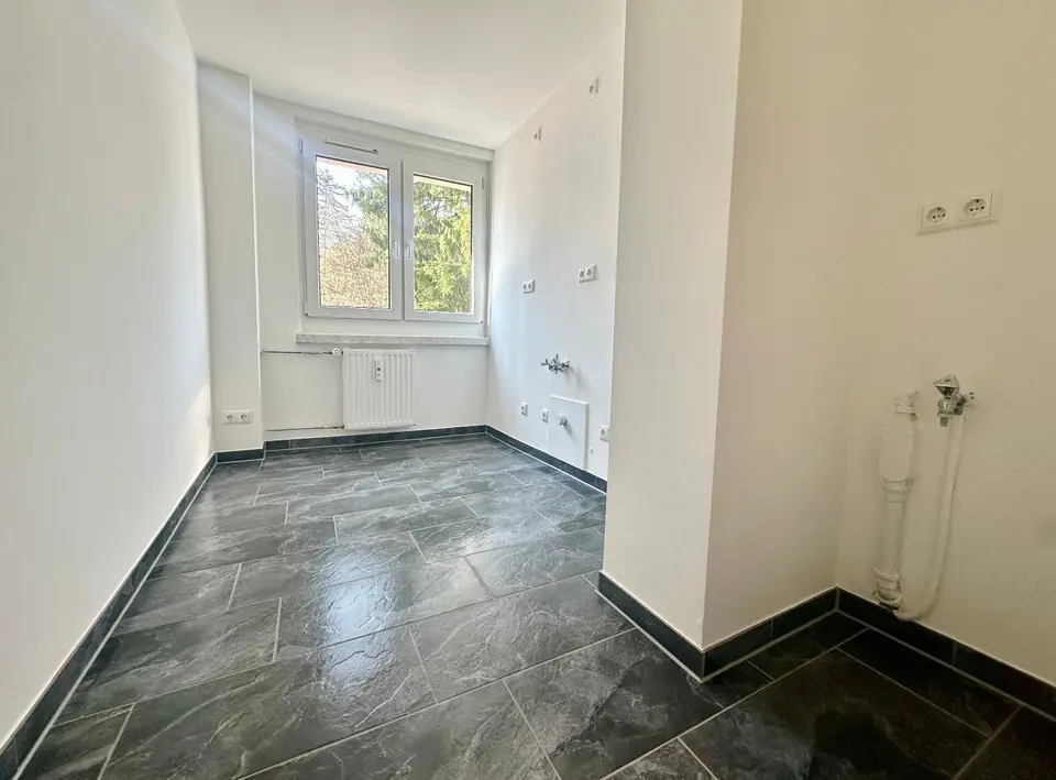 4 Zimmer Wohnung mit 91 m² in Chemnitz – Bild 1