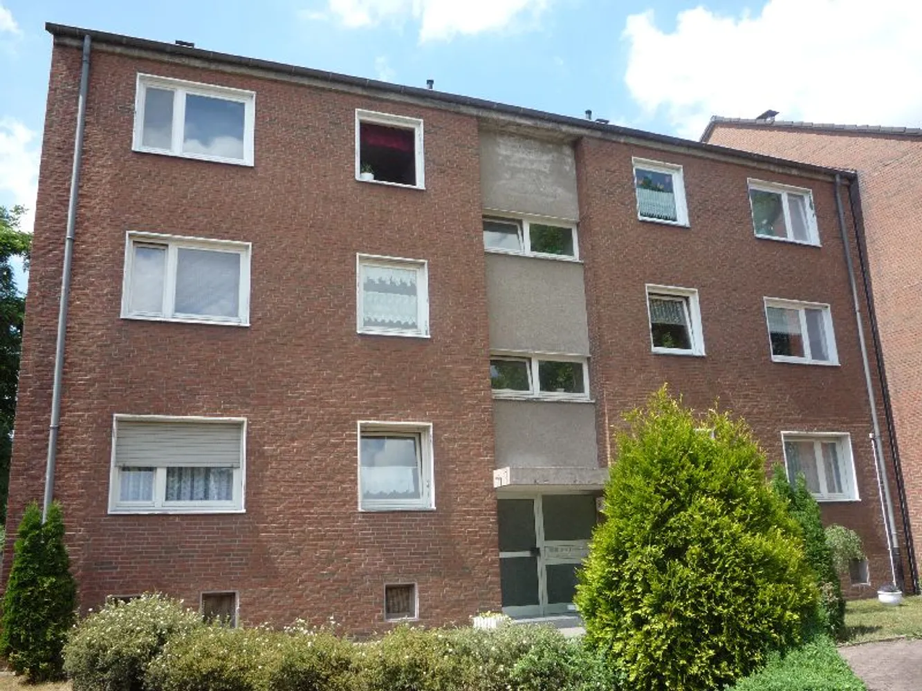 4 Zimmer Wohnung mit 79 m² in Mülheim an der Ruhr – Bild 1