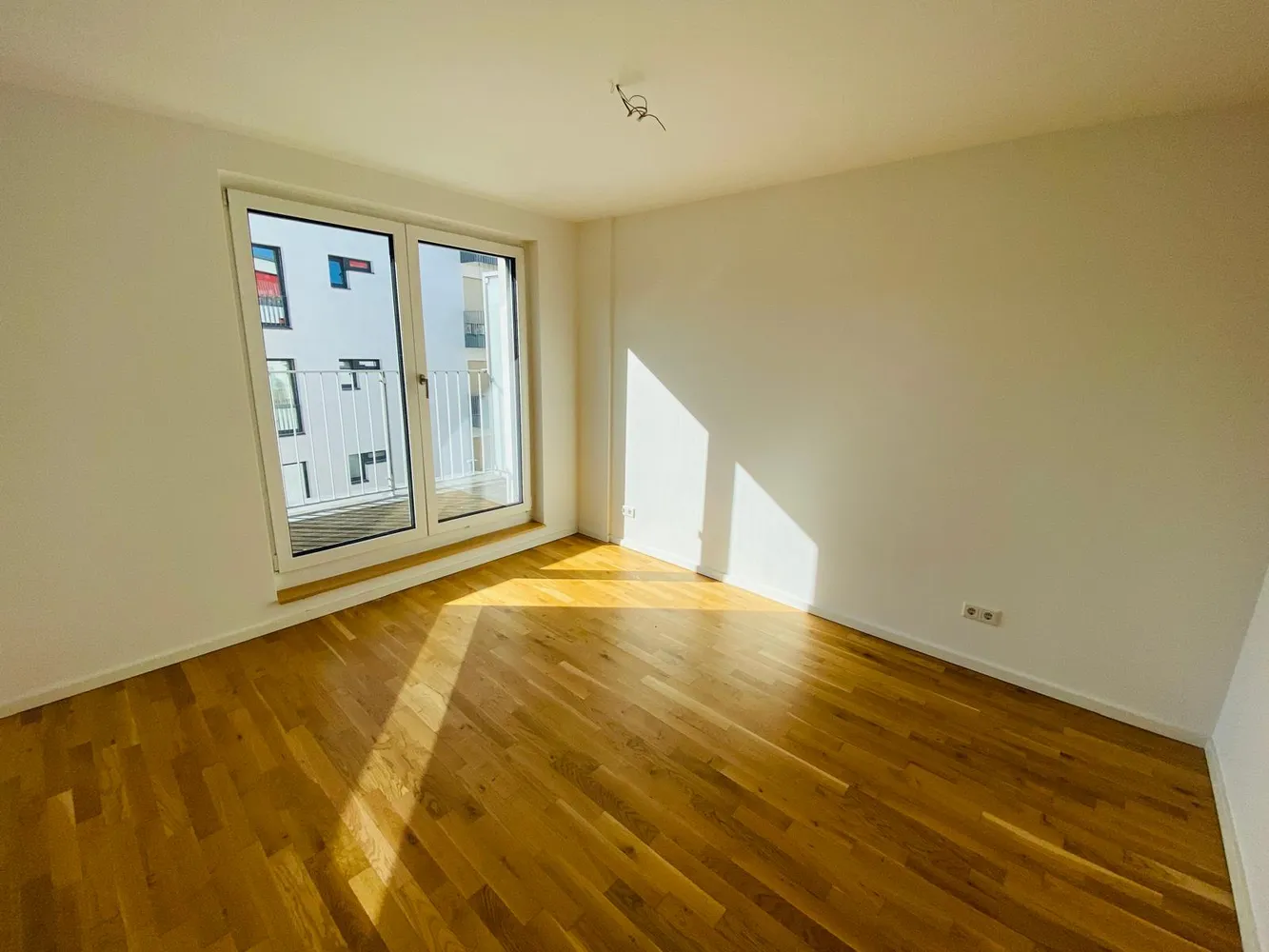 2 Zimmer Wohnung mit 57 m² in Berlin – Bild 3