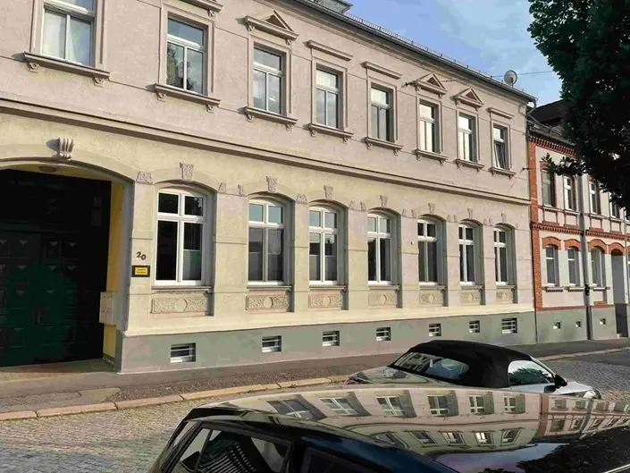 5 Zimmer Wohnung mit 106 m² in Zwickau – Bild 1