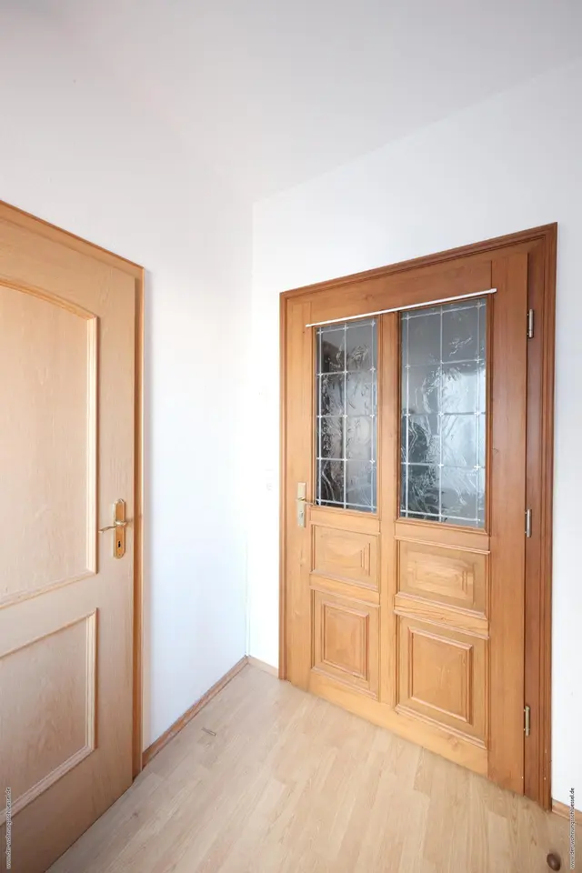 1 Zimmer Wohnung mit 70 m² in Werdau – Bild 7