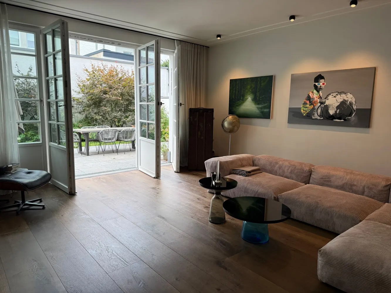5 Zimmer Wohnung mit 198 m² in Düsseldorf – Bild 1