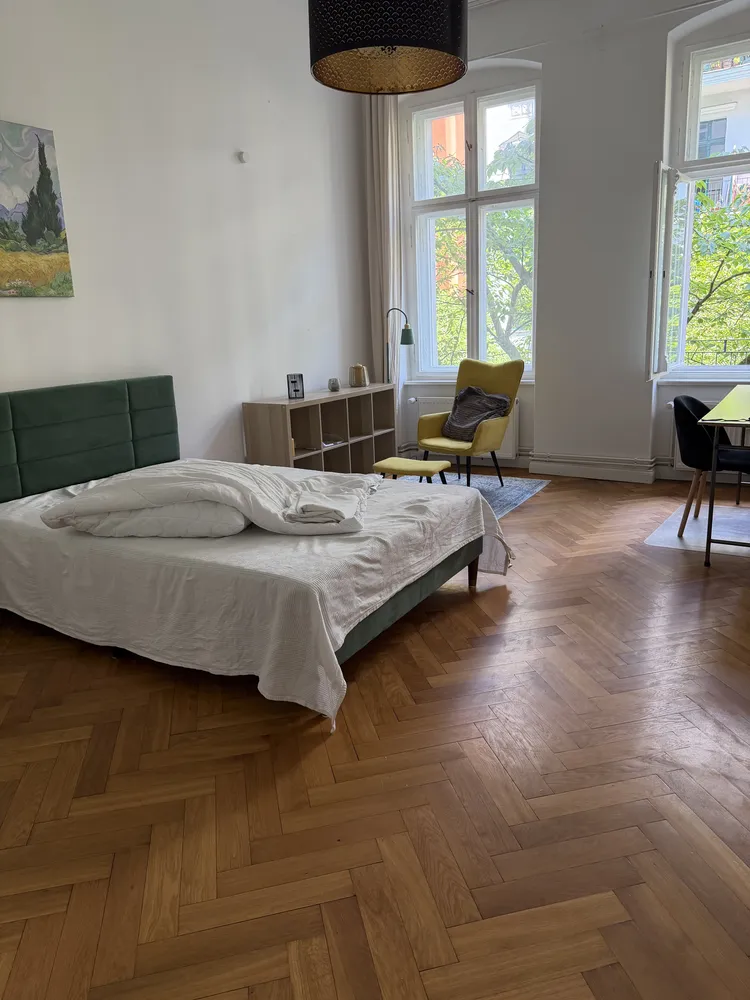 2 Zimmer Wohnung mit 80 m² in Berlin – Bild 3