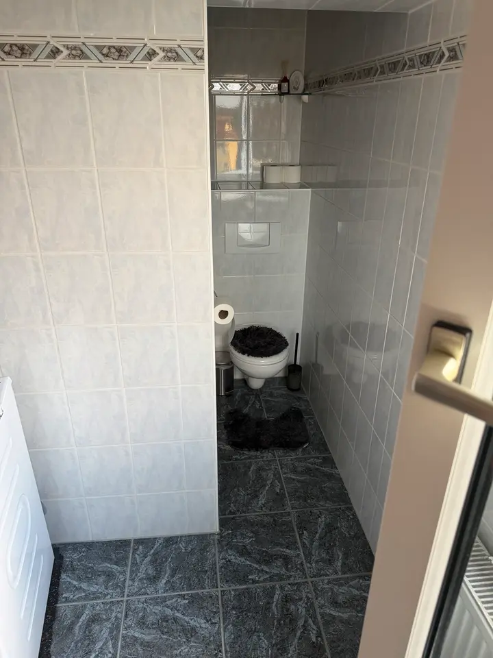 4 Zimmer Wohnung mit 100 m² in Weißenfels – Bild 6