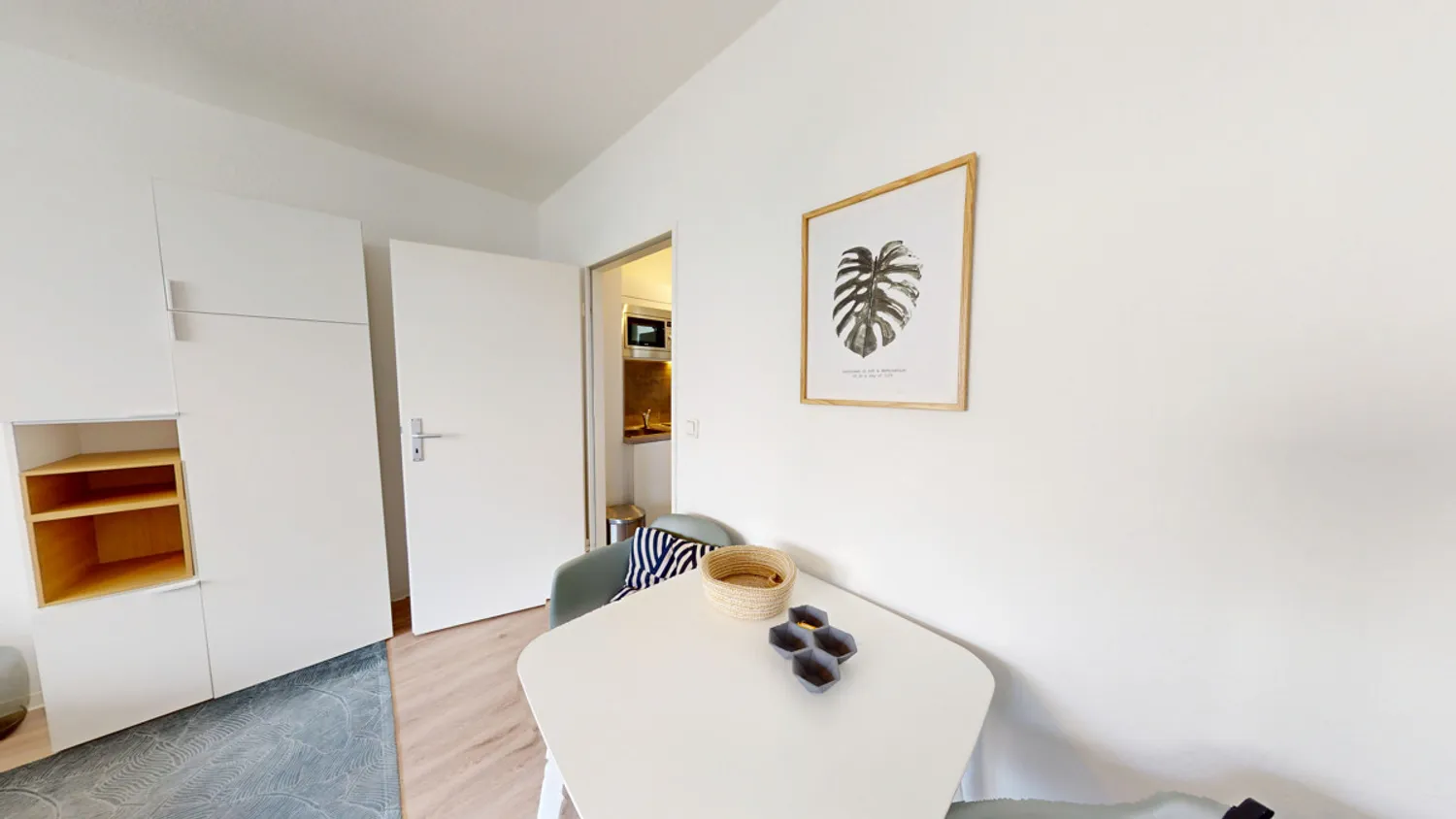 1 Zimmer Wohnung mit 32 m² in Frankfurt am Main – Bild 7