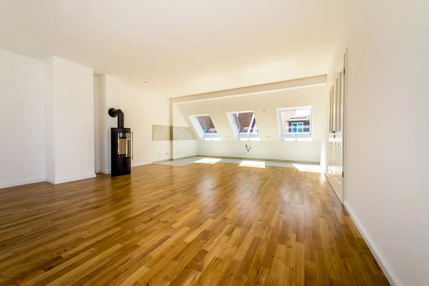 3 Zimmer Wohnung mit 100 m² in Leipzig – Bild 1