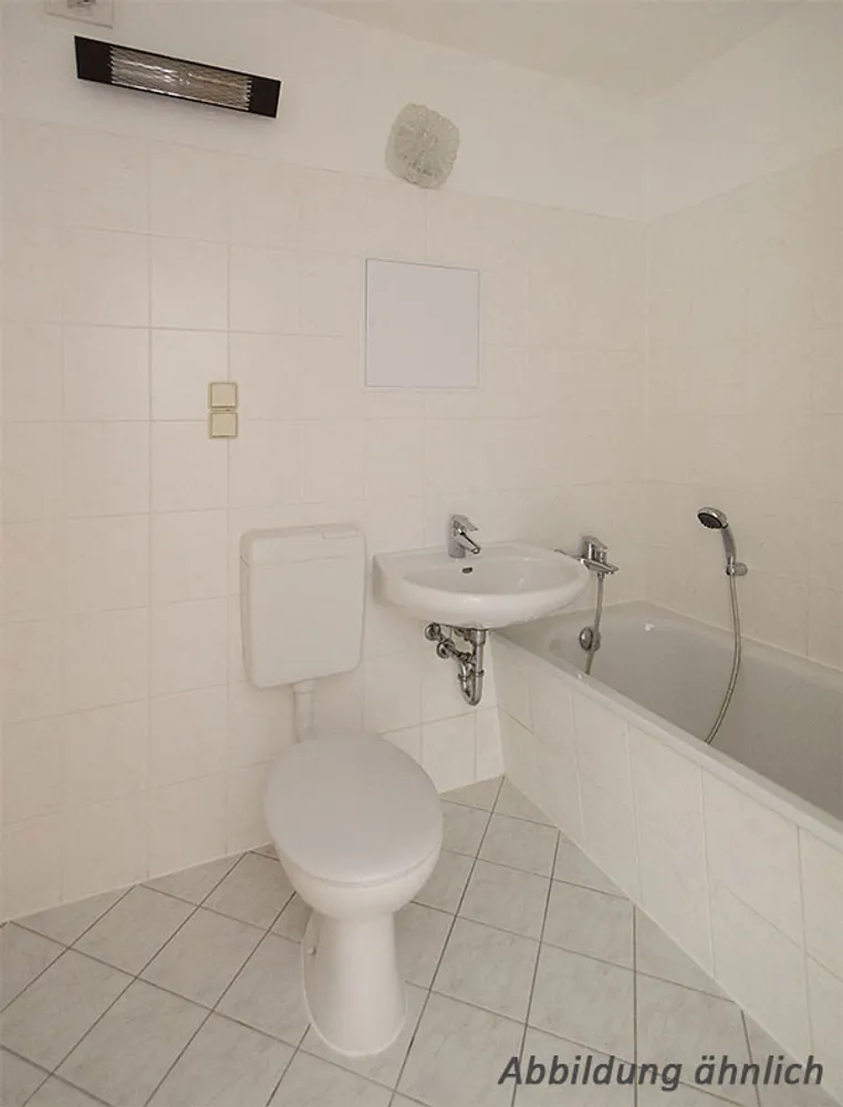 2 Zimmer Wohnung mit 57 m² in Halle (Saale) – Bild 3