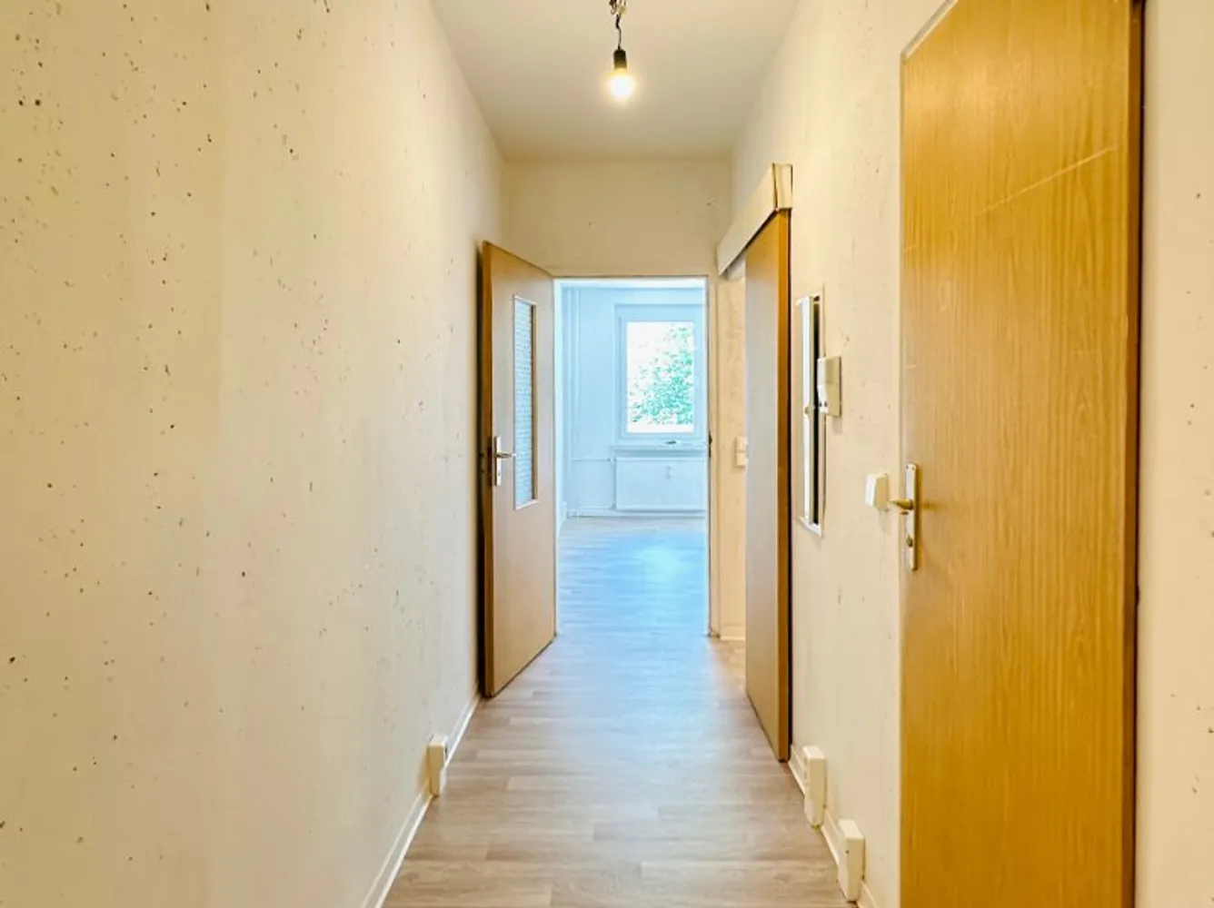 1 Zimmer Wohnung mit 33 m² in Freital – Bild 9
