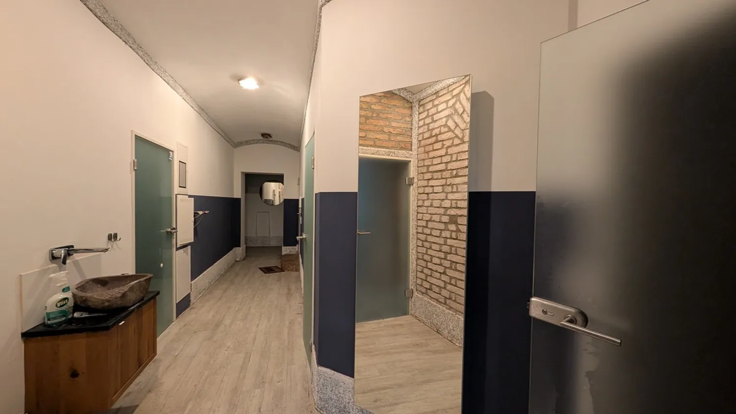 7 Zimmer Wohnung mit 188 m² in München – Bild 3