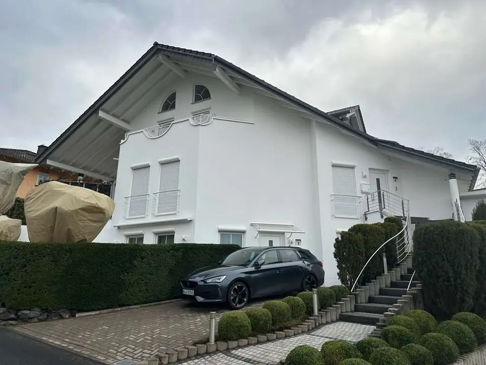 5 Zimmer Haus mit 181 m² in Limburg an der Lahn – Bild 1