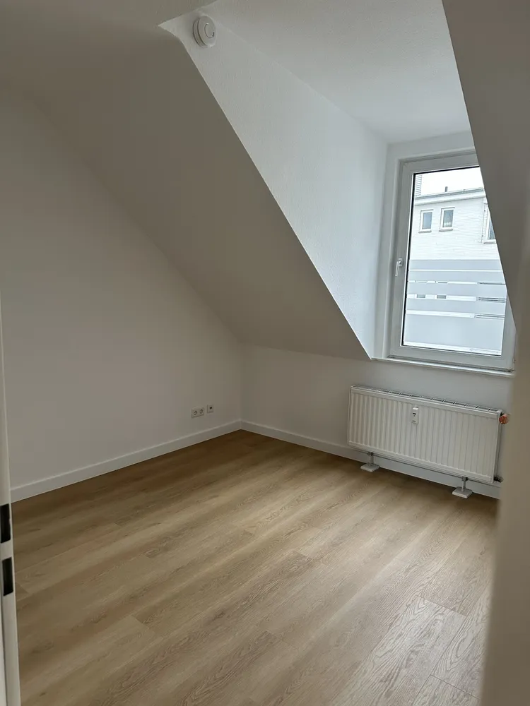 3 Zimmer Wohnung mit 91 m² in Düsseldorf – Bild 7