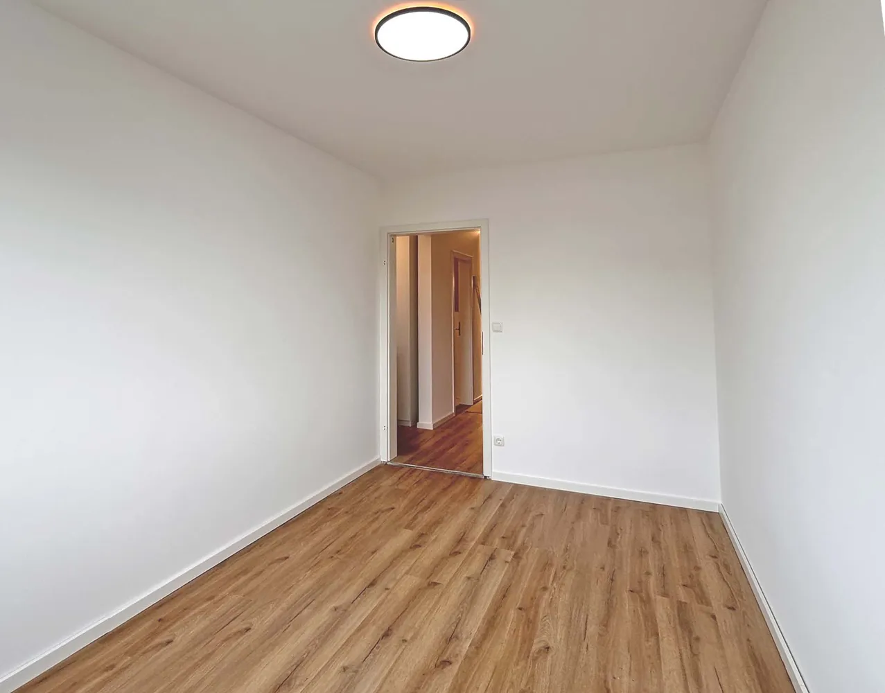 4 Zimmer Wohnung mit 94 m² in München – Bild 4