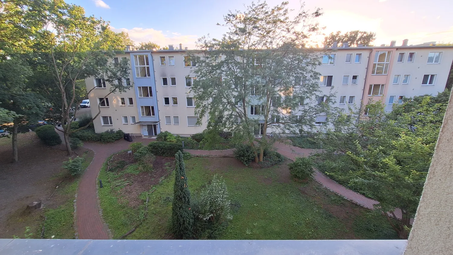 4 Zimmer Wohnung mit 79 m² in Berlin – Bild 3