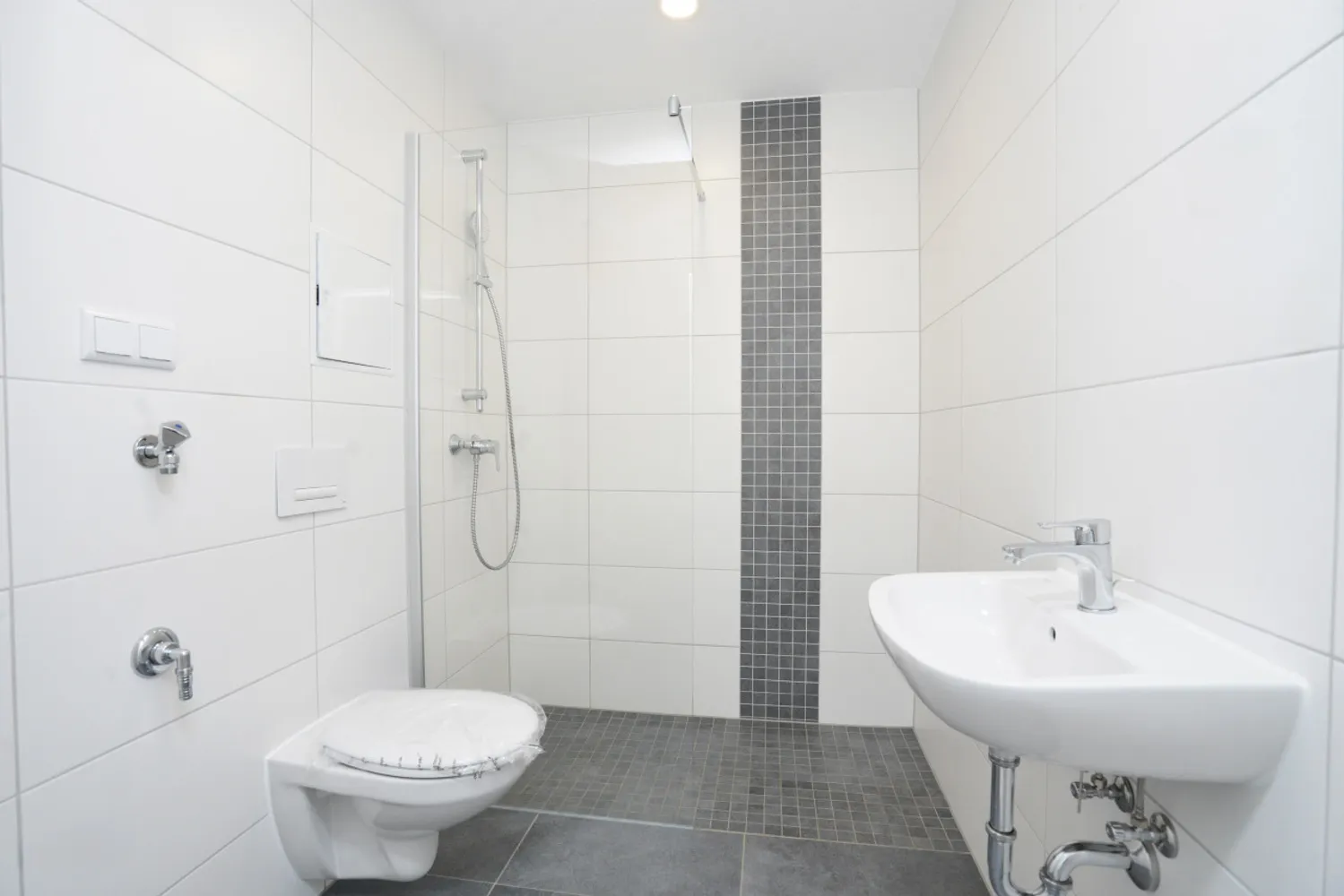2 room apartment with 58 m² in Chemnitz – Photo 2