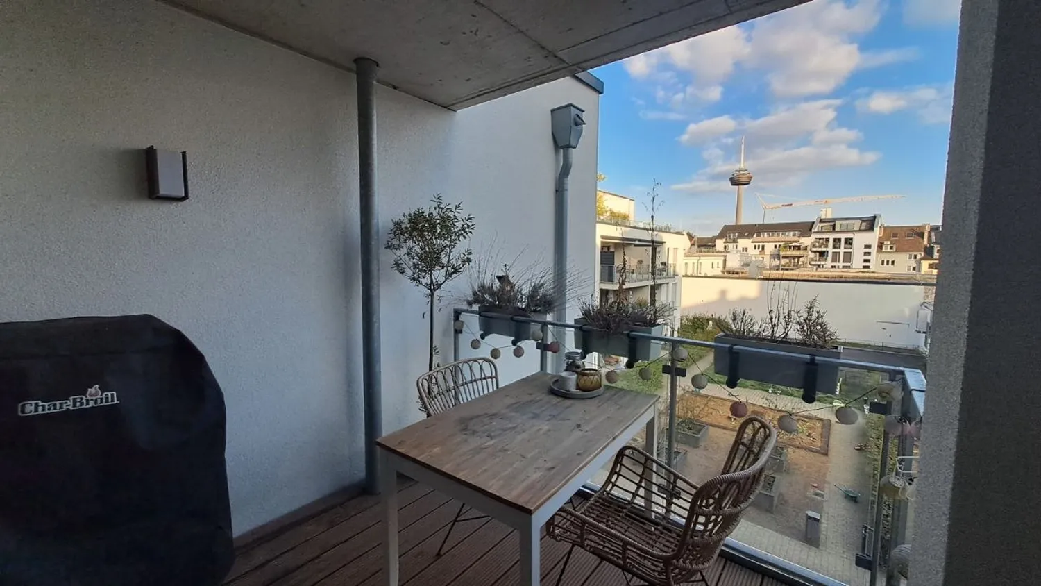 3 room apartment with 76 m² in Cologne – Photo 2
