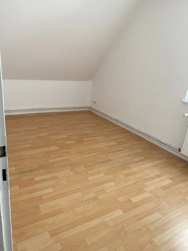 3 Zimmer Wohnung mit 70 m² in Helmstedt – Bild 2
