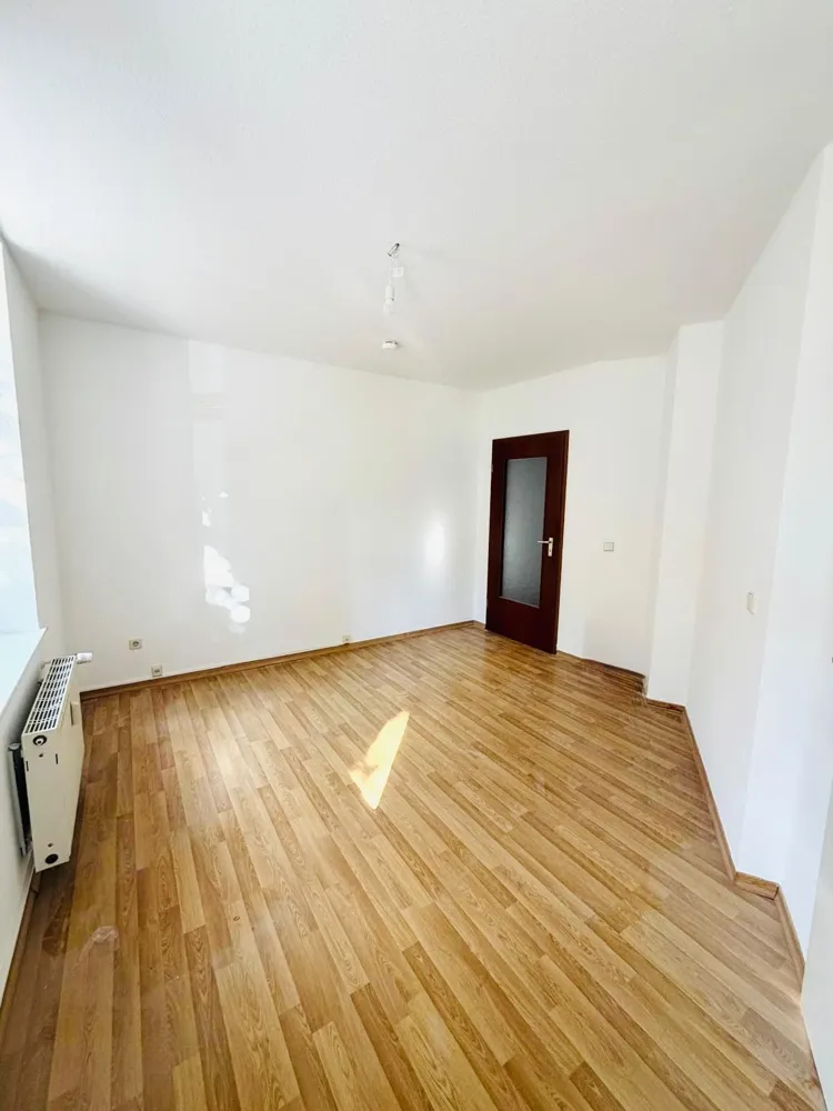 3 Zimmer Wohnung mit 77 m² in Leipzig – Bild 2