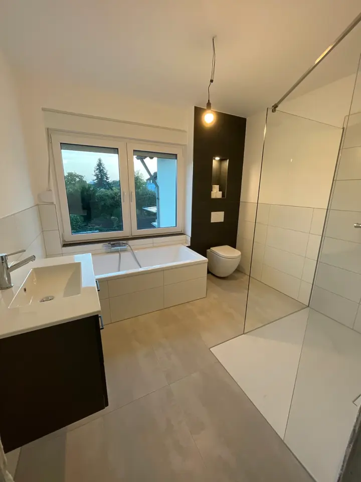 4 Zimmer Wohnung mit 110 m² in Kerpen – Bild 3
