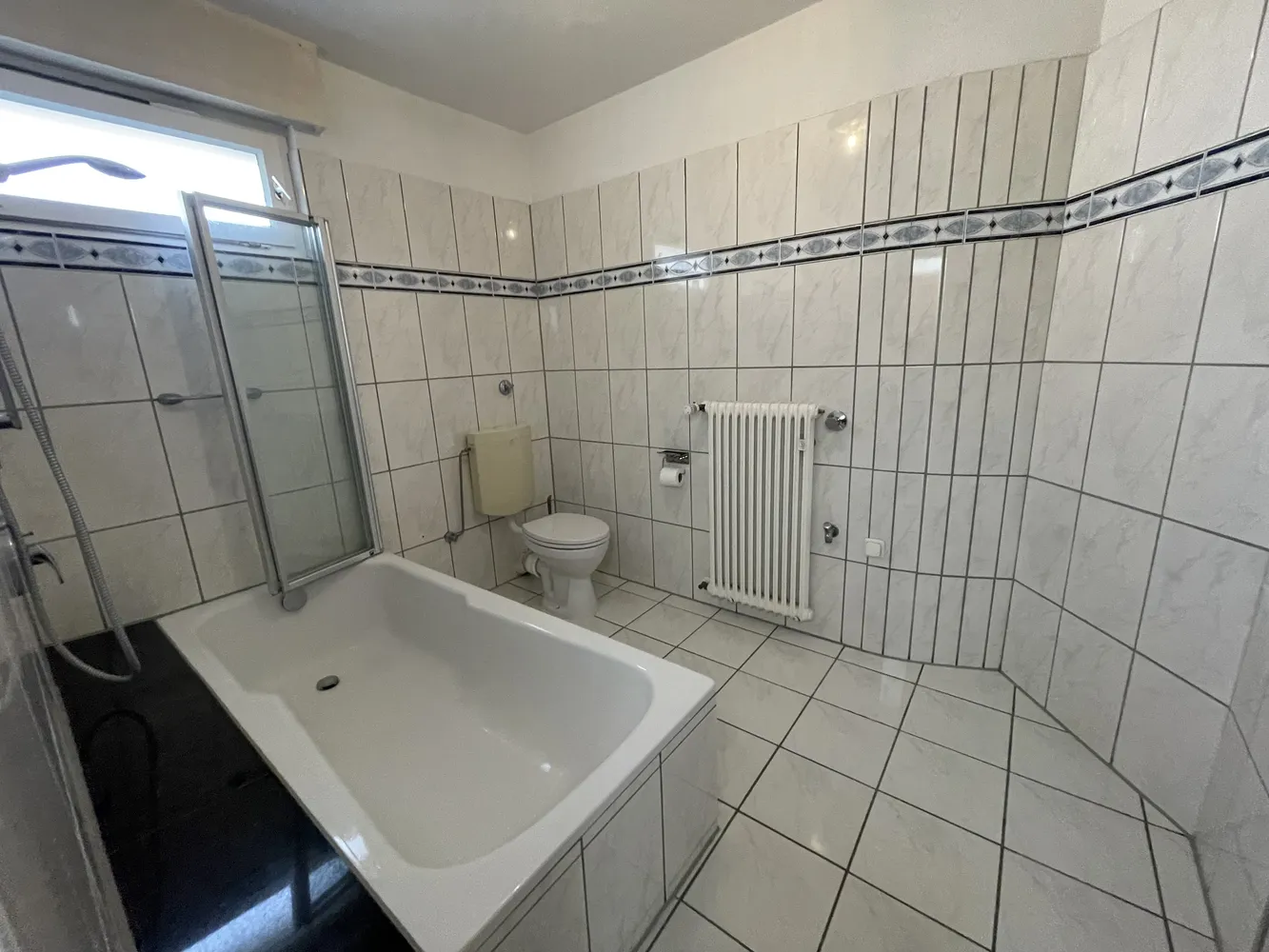 4 Zimmer Wohnung mit 115 m² in Essen – Bild 2