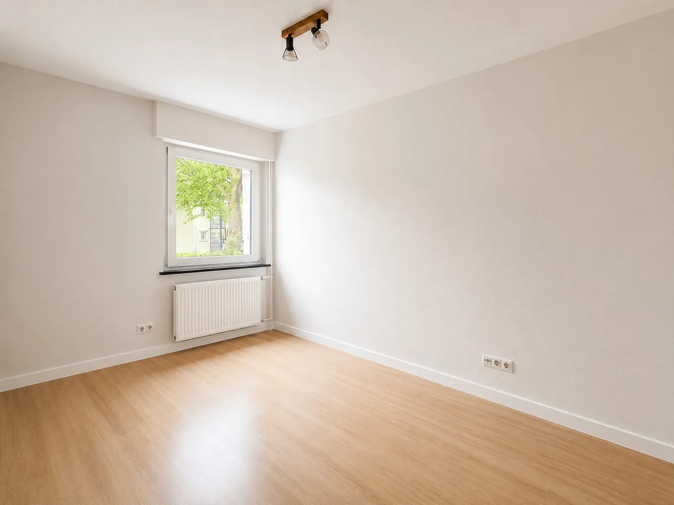 5 Zimmer Wohnung mit 80 m² in Frankfurt am Main – Bild 1