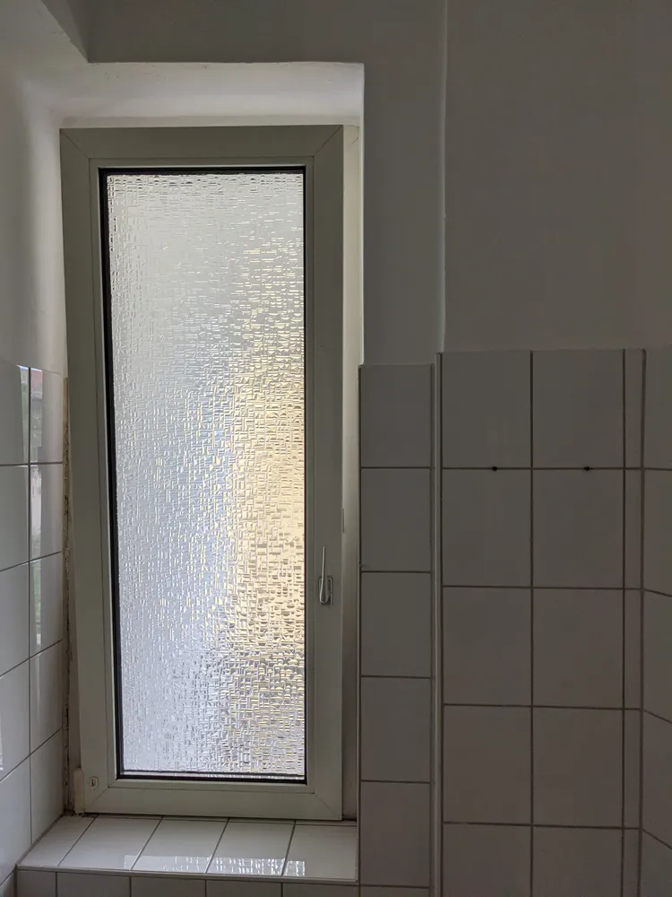 2 Zimmer Wohnung mit 81 m² in Wiesbaden – Bild 4