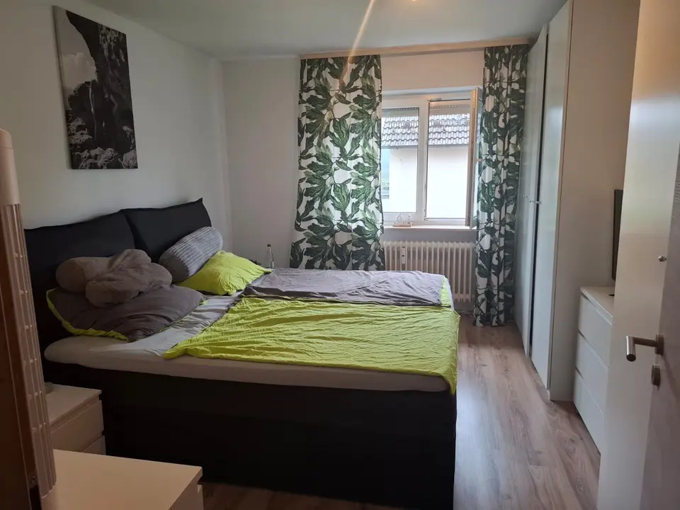 6 Zimmer Wohnung mit 130 m² in Sonneberg – Bild 9