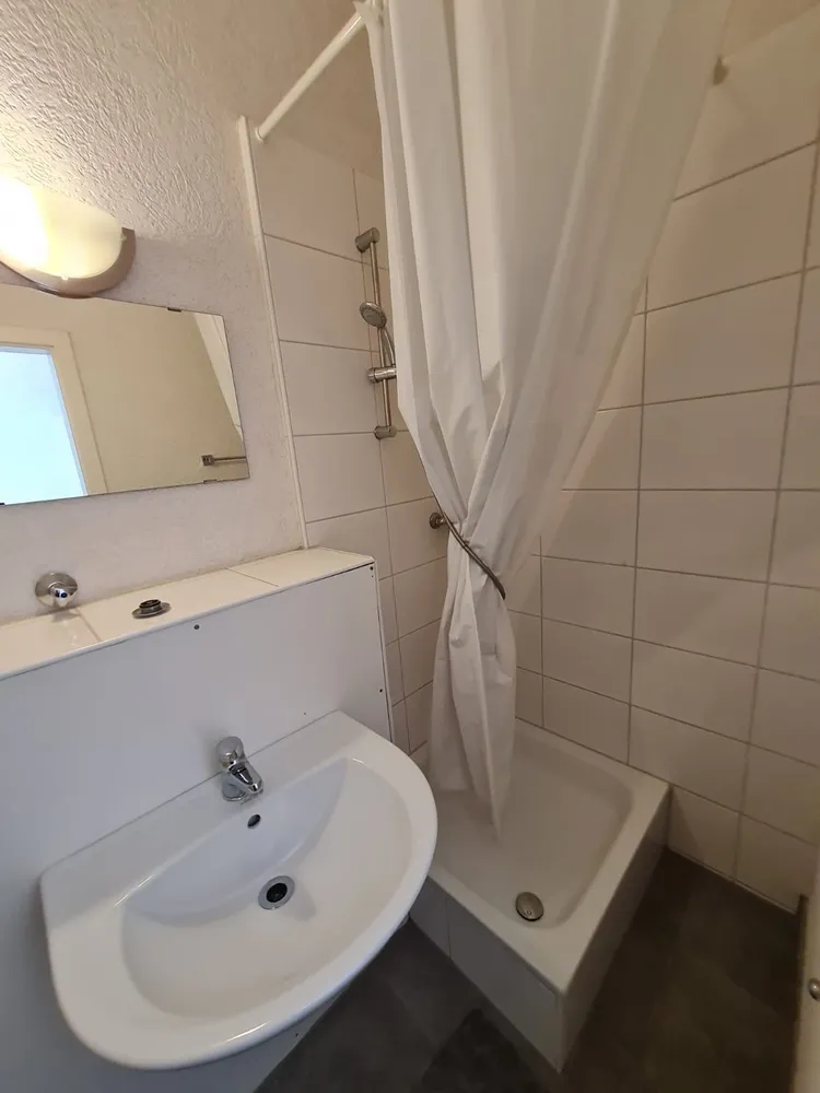 1 Zimmer Wohnung mit 15 m² in Karlsruhe – Bild 5