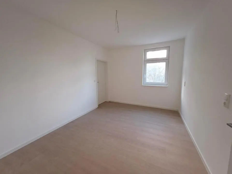 3 Zimmer Wohnung mit 104 m² in Suhl – Bild 8