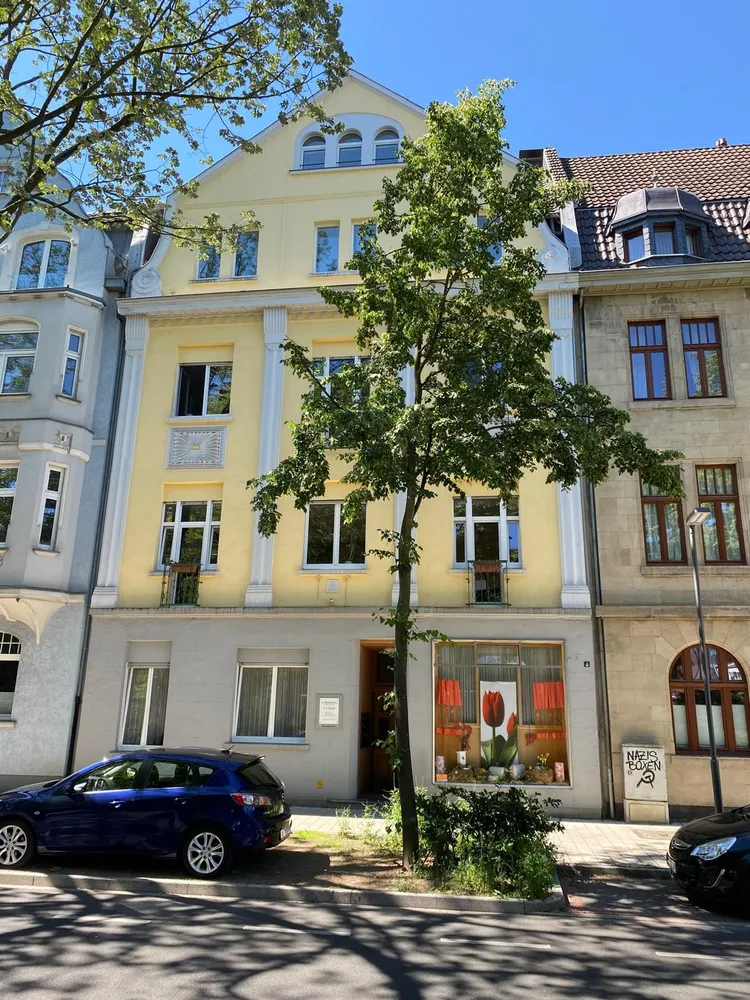 4 Zimmer Wohnung mit 74 m² in Neuss – Bild 1