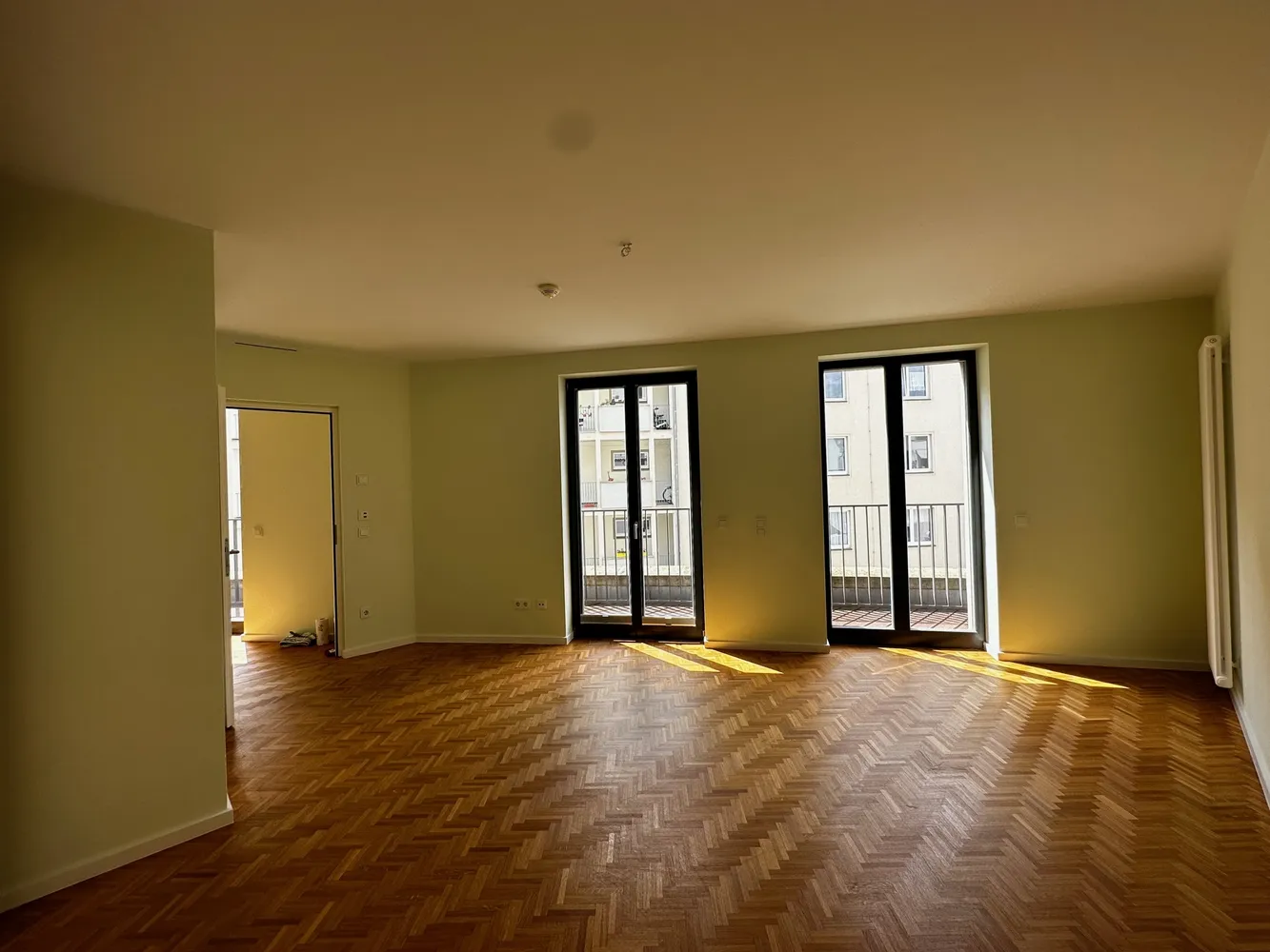 2 Zimmer Wohnung mit 105 m² in Dresden – Bild 12
