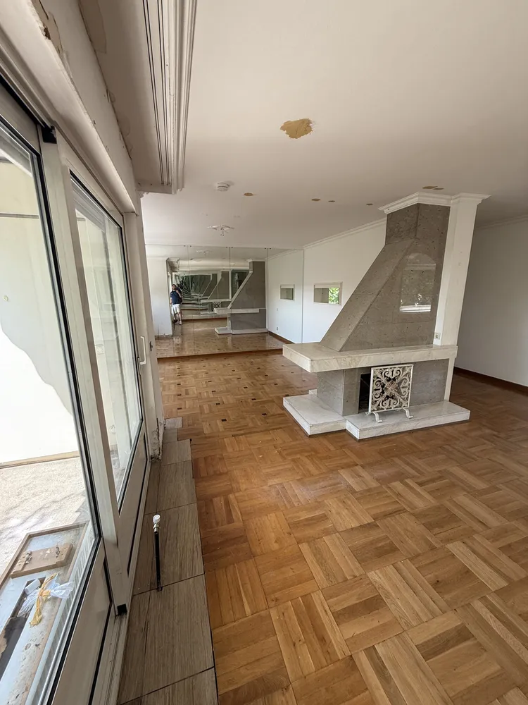 5 Zimmer Wohnung mit 144 m² in Wiesbaden – Bild 1