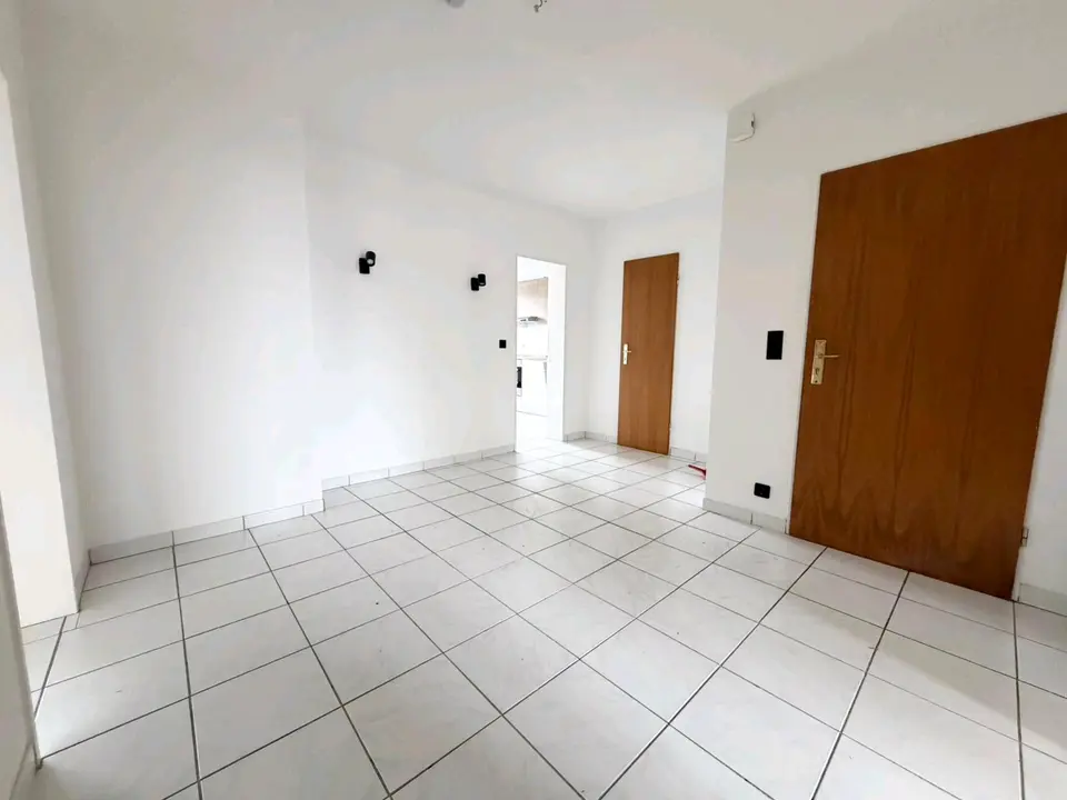 3 Zimmer Wohnung mit 120 m² in Hilden – Bild 8