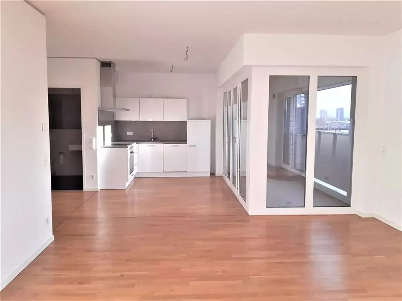 3 Zimmer Wohnung mit 98 m² in Frankfurt am Main – Bild 1