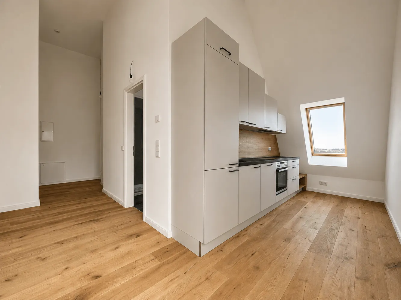 6 Zimmer Wohnung mit 201 m² in Berlin – Bild 7