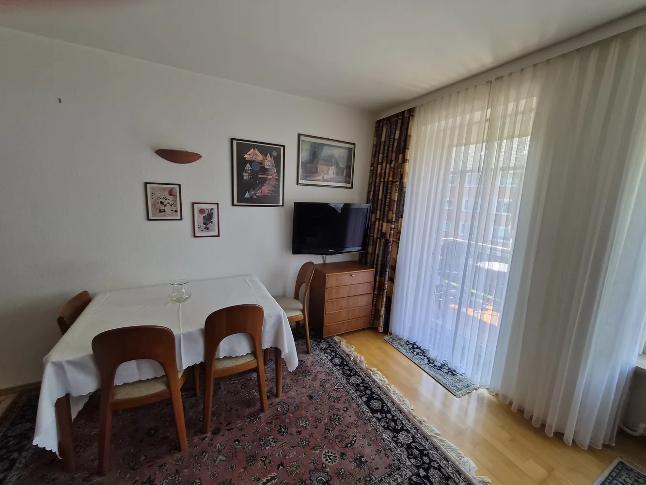 3 Zimmer Wohnung mit 64 m² in Hamburg – Bild 2