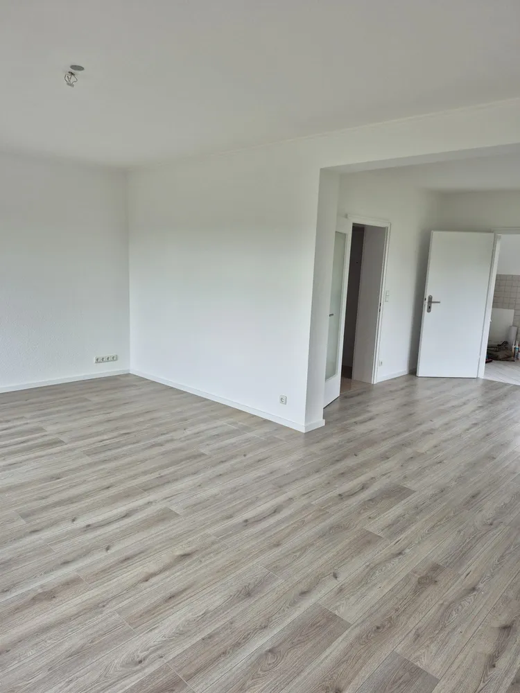 3 Zimmer Wohnung mit 85 m² in Mönchengladbach – Bild 2