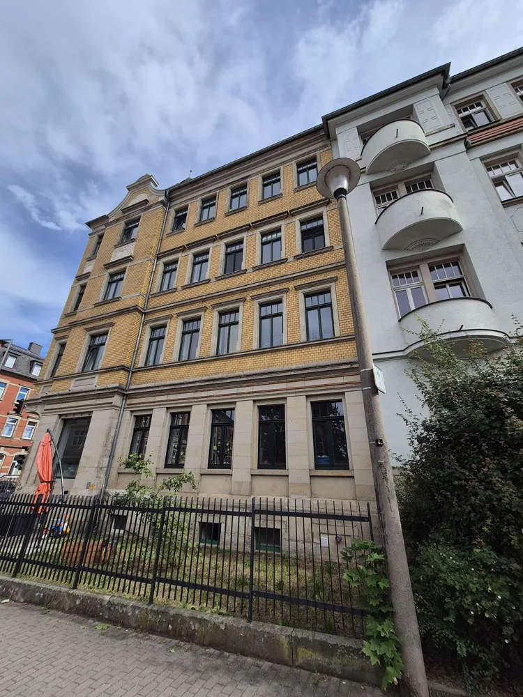 4 Zimmer Wohnung mit 95 m² in Dresden – Bild 2