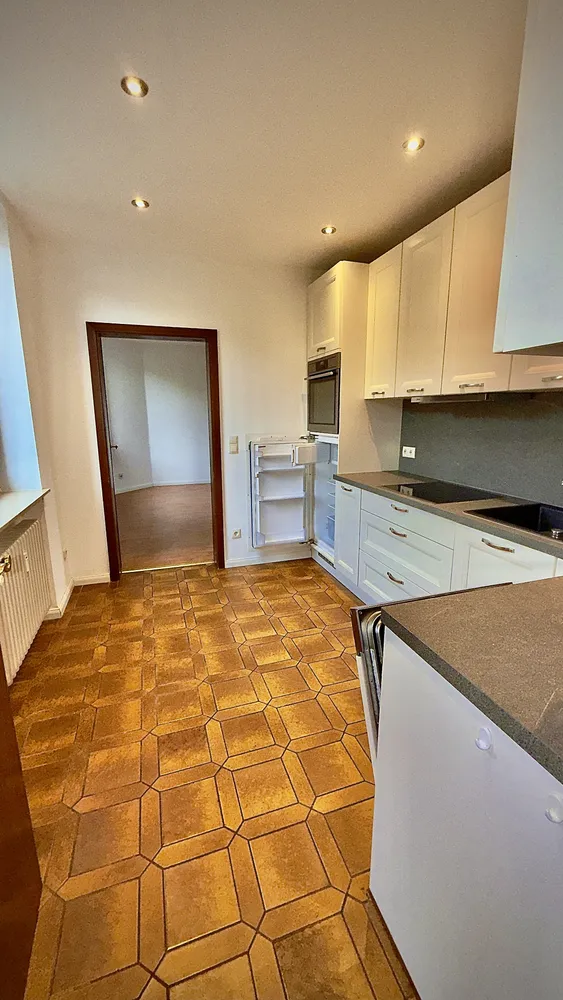 2 Zimmer Wohnung mit 101 m² in Bonn – Bild 4