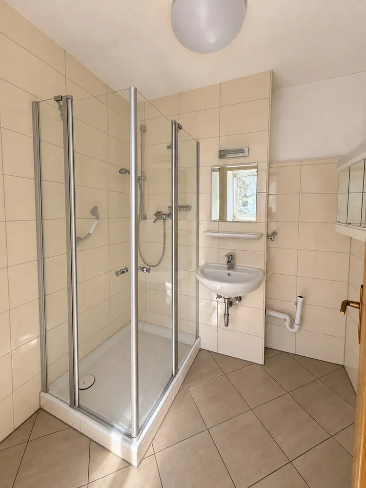 4 Zimmer Wohnung mit 74 m² in Nürnberg – Bild 6