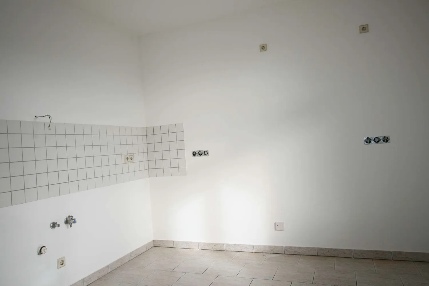2 Zimmer Wohnung mit 62 m² in Meiningen – Bild 2