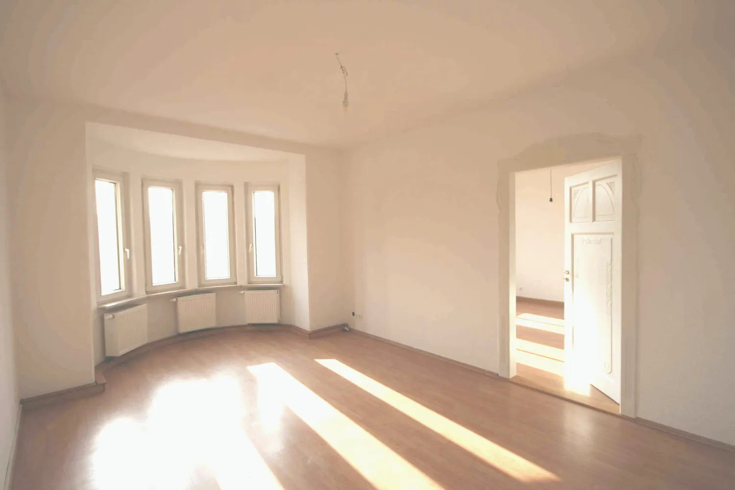 3 Zimmer Wohnung mit 85 m² in Halle (Saale) – Bild 1