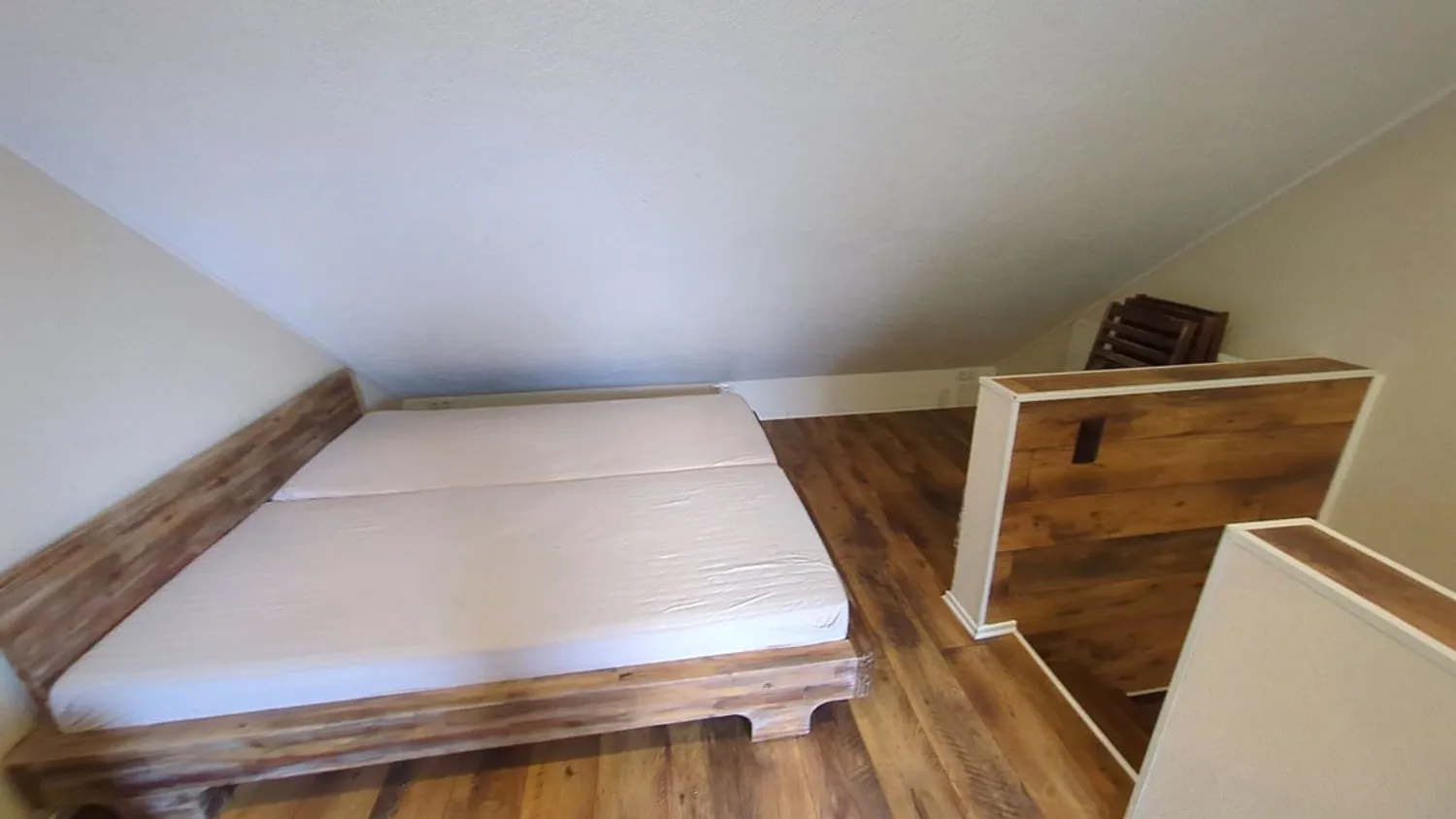 2 Zimmer Wohnung mit 50 m² in Köln – Bild 12